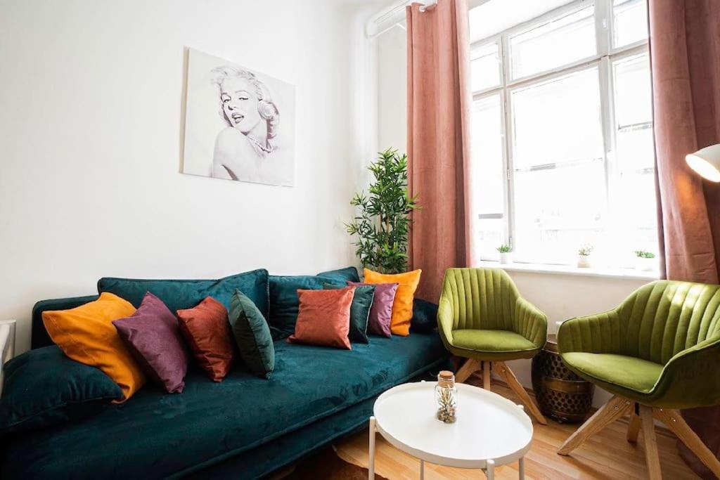 וינה Cozy Flat - 10Min To City Center ! מראה חיצוני תמונה